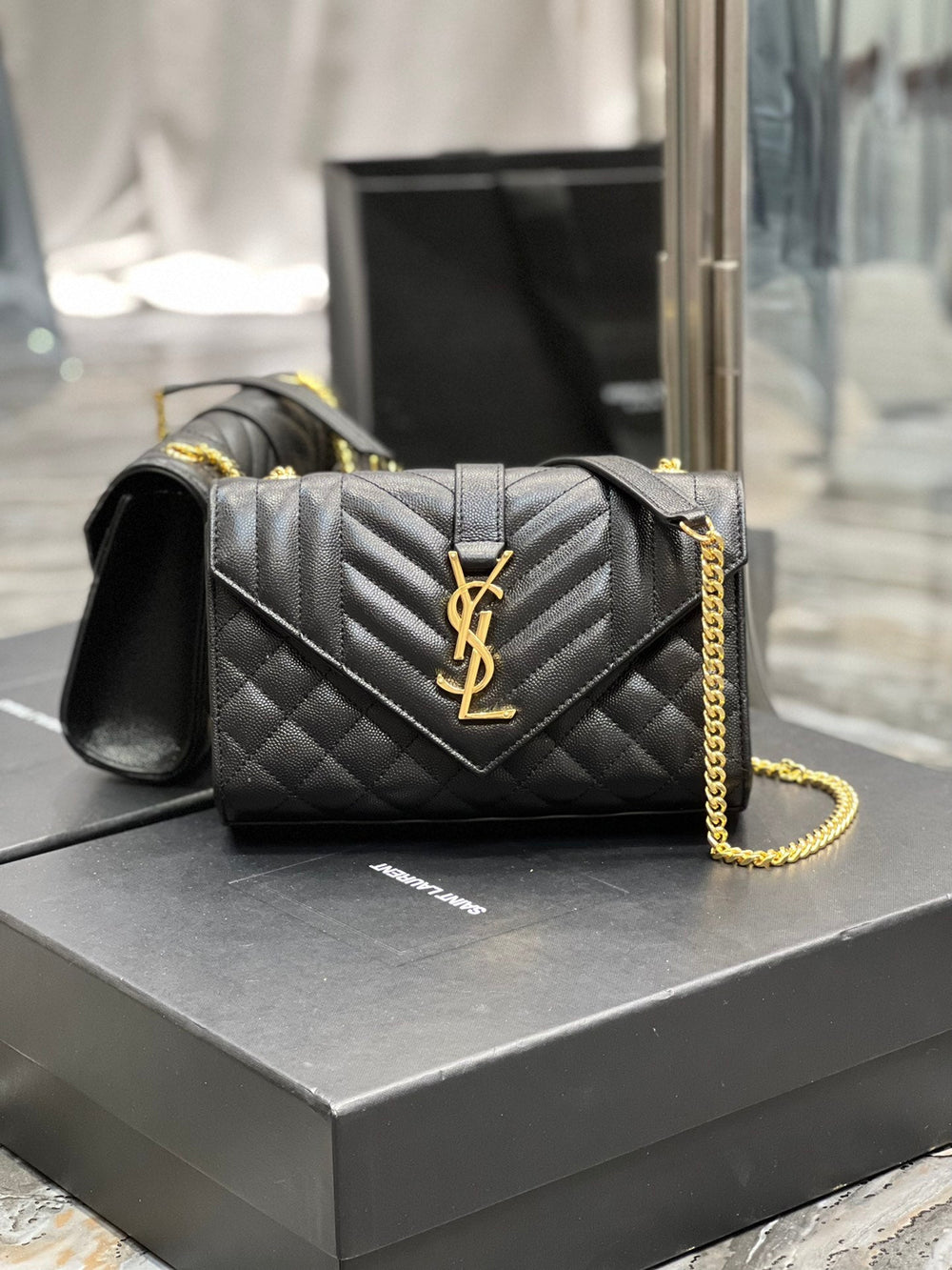 YSL Envelope Bag 21cm 526286 03 - Black