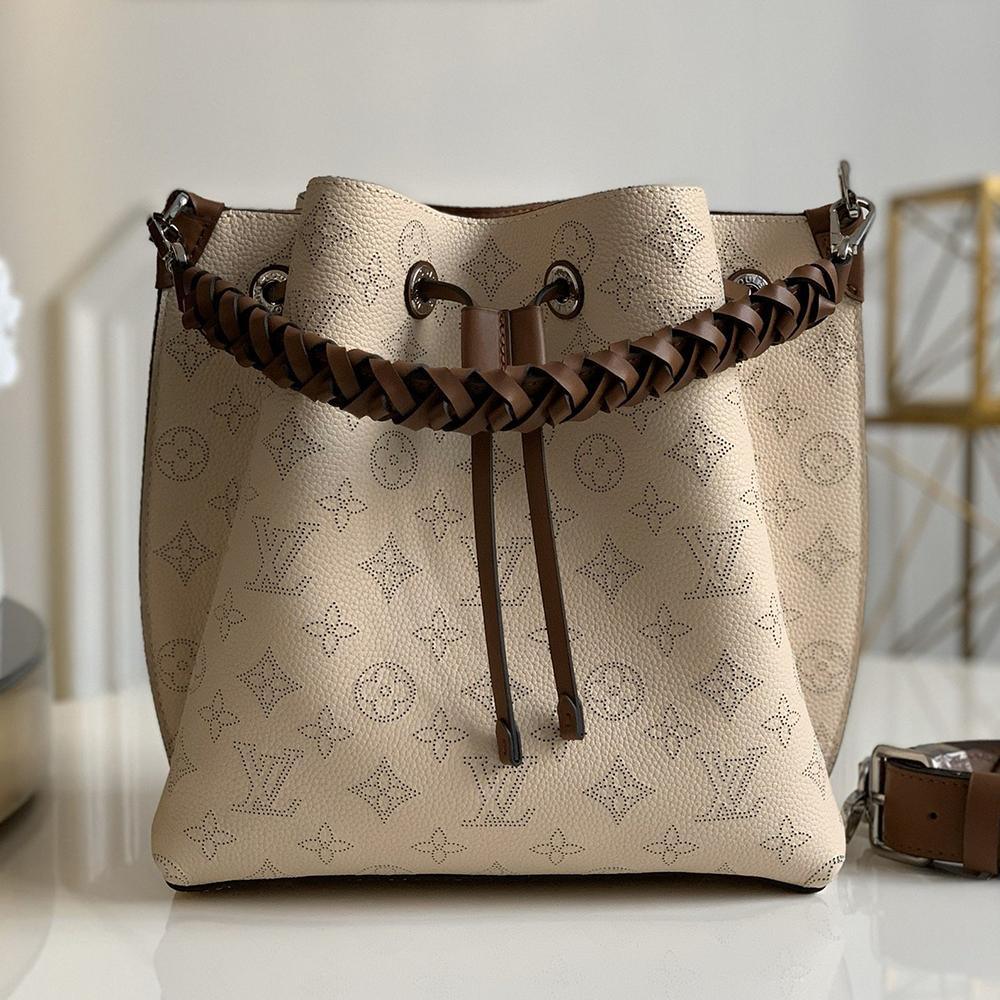 LV Muria Bucket Bag product image 1, provided for visual reference and product detail review