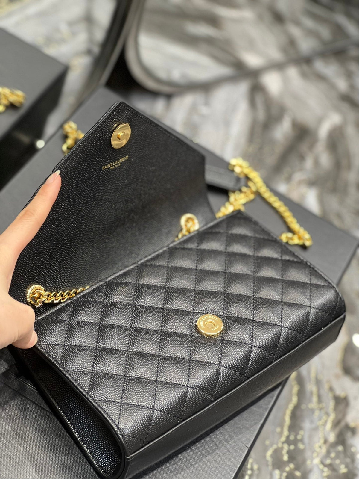 YSL Envelope Bag 21cm 526286 03 - Black product image 4, provided for visual reference and product detail review