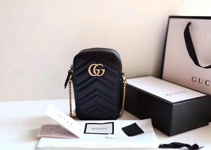 Gucci GG Marmont Mini Shoulder Bag product image 3, provided for visual reference and product detail review
