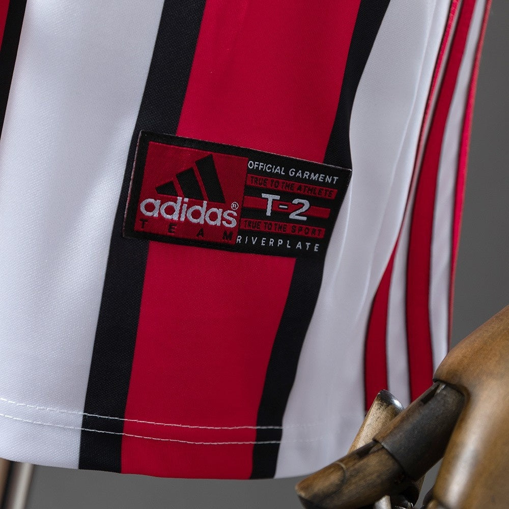 River Plate Jersey 1999-00 Third Retro Football Kit product image 3