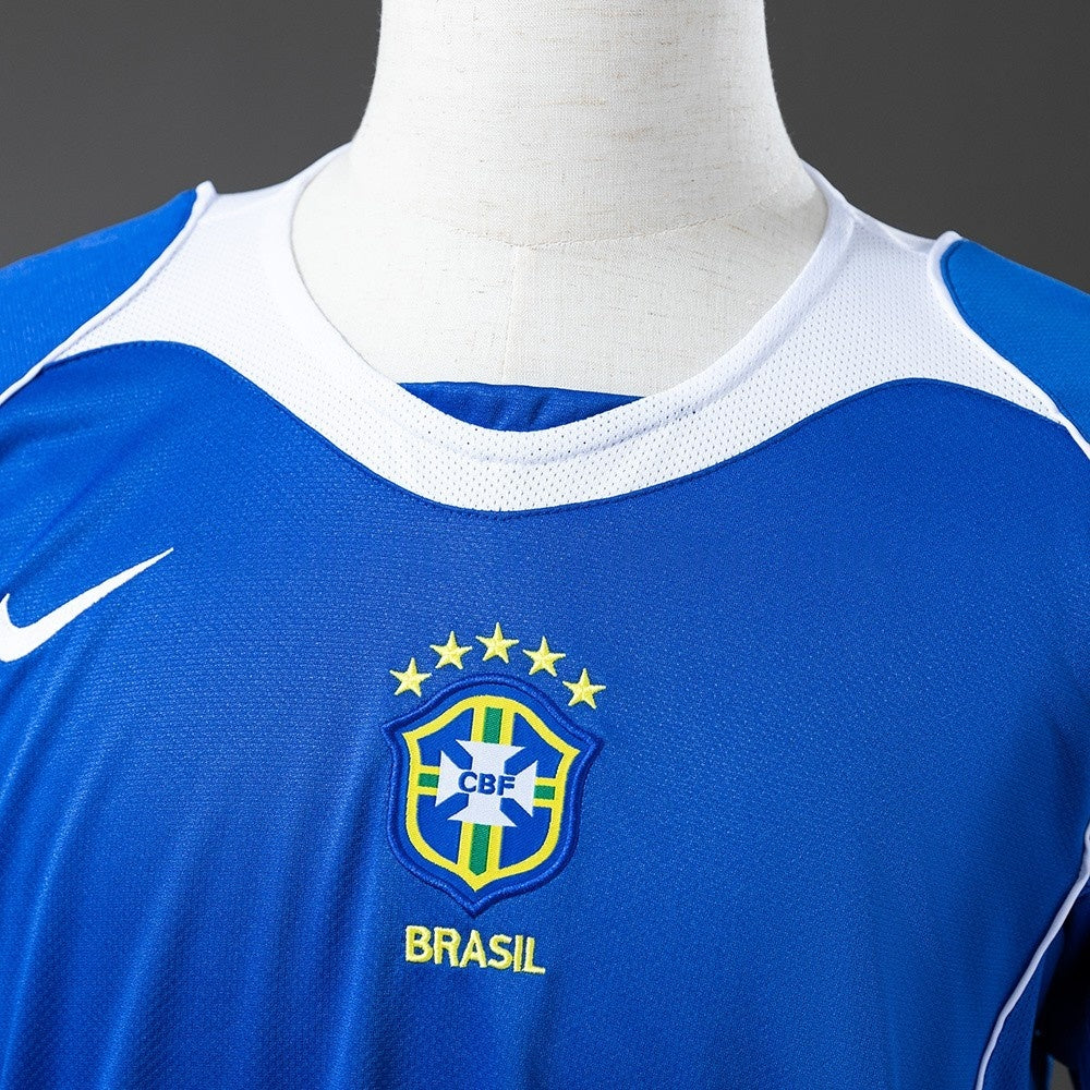 Brazil Jersey 2004 Away Retro Football Kit product image 7
