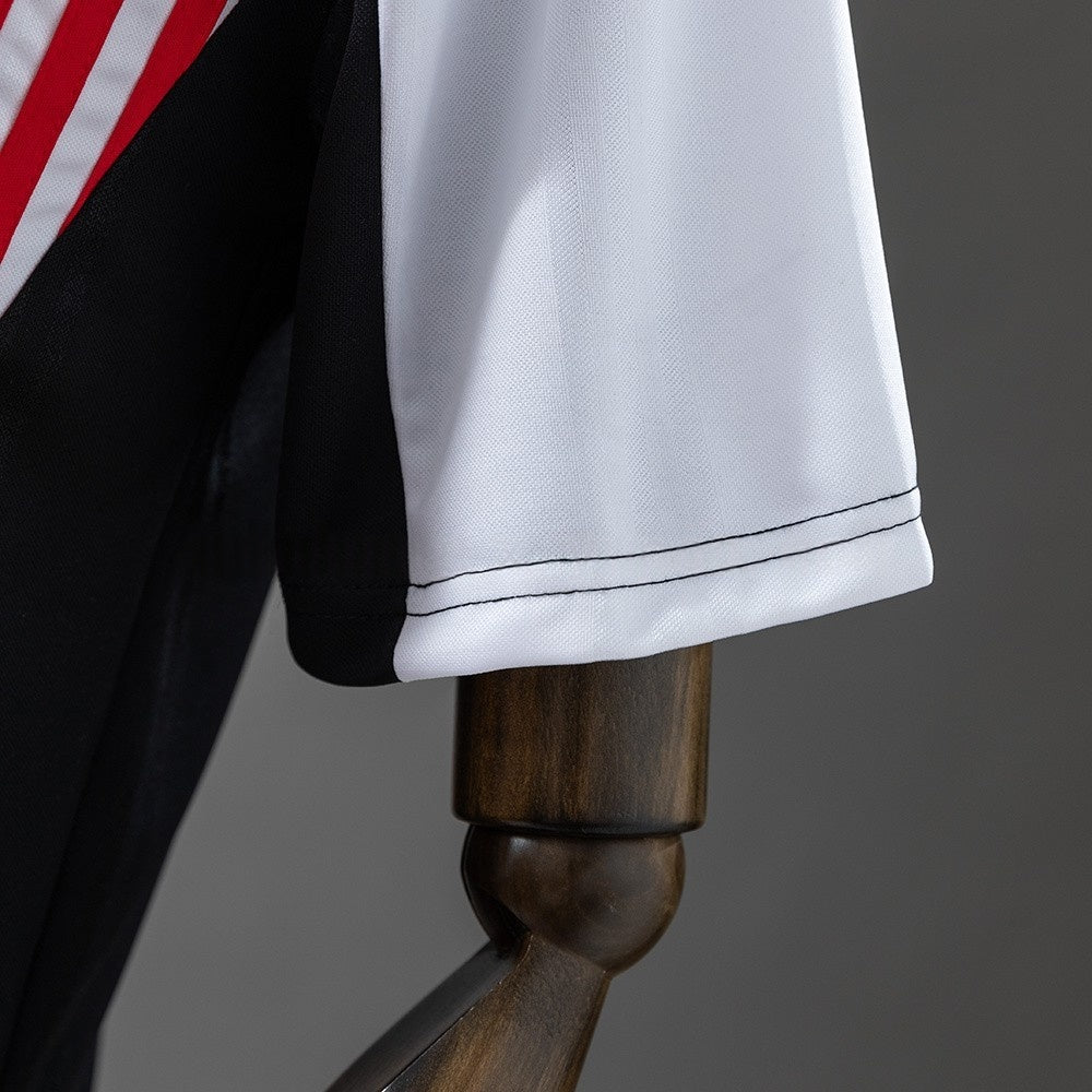 Benfica Jersey 1997-98 Away Retro Football Kit product image 3