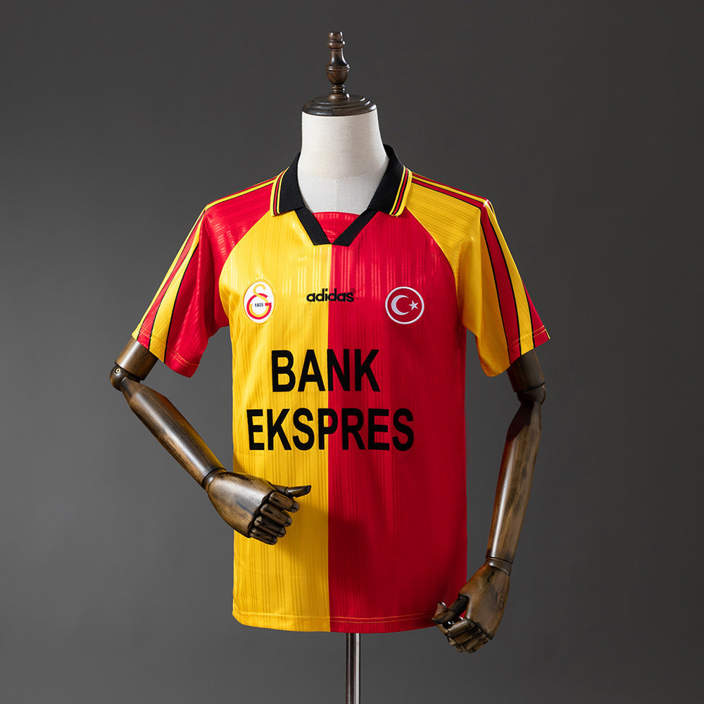 Galatasaray Jersey 1997-98 Home Retro Football Kit product image 1