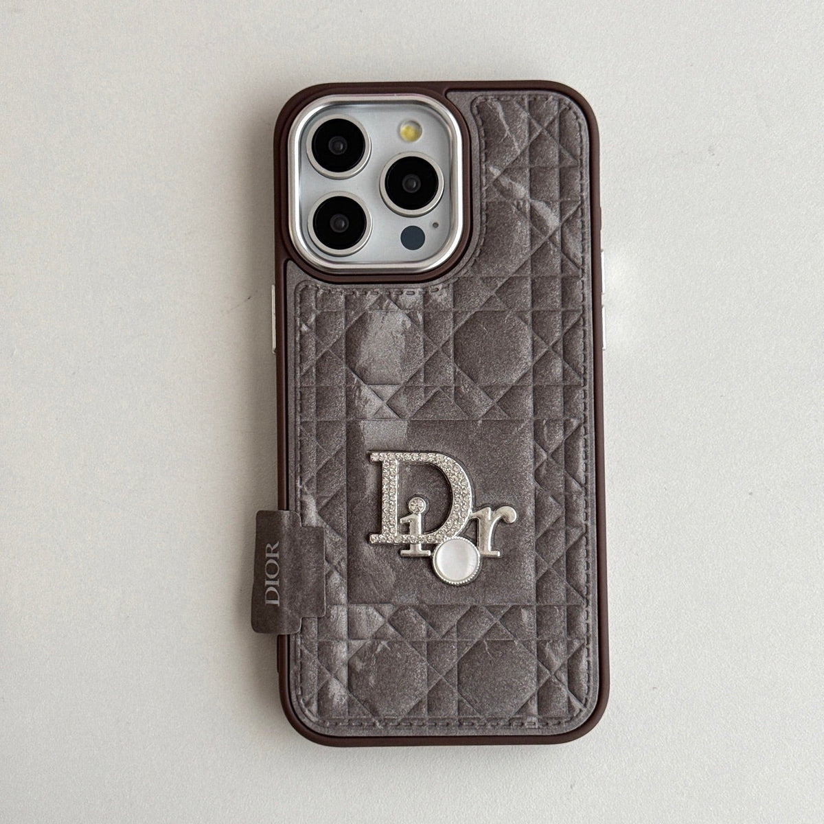 Serenityll 101607 iPhone Case product image 1, provided for visual reference and product detail review