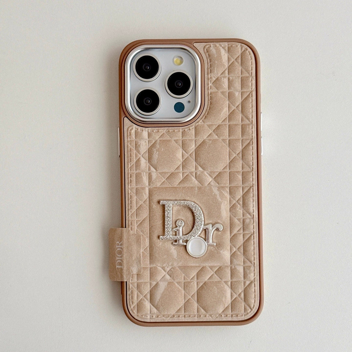 Serenityll 101608 iPhone Case product image 1, provided for visual reference and product detail review
