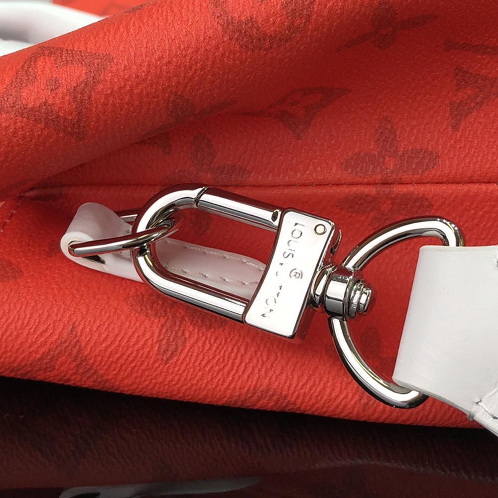 Louis Vuitton Tote Bag product image 6, provided for visual reference and product detail review