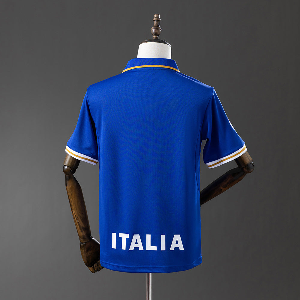 Italy Jersey 1996 Home Retro Football Kit product image 2