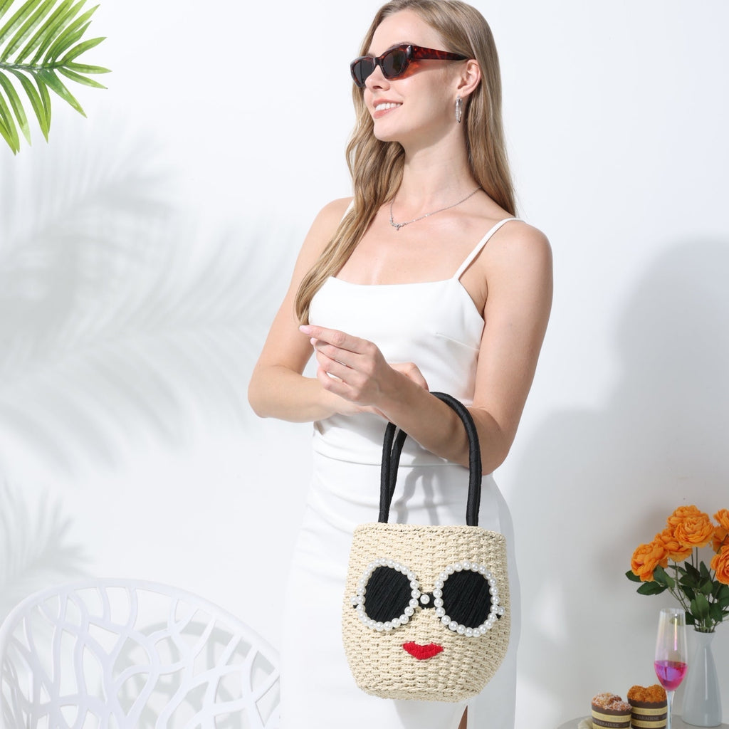 The Diva Tote Bag - Beige product image 6, provided for visual reference and product detail review