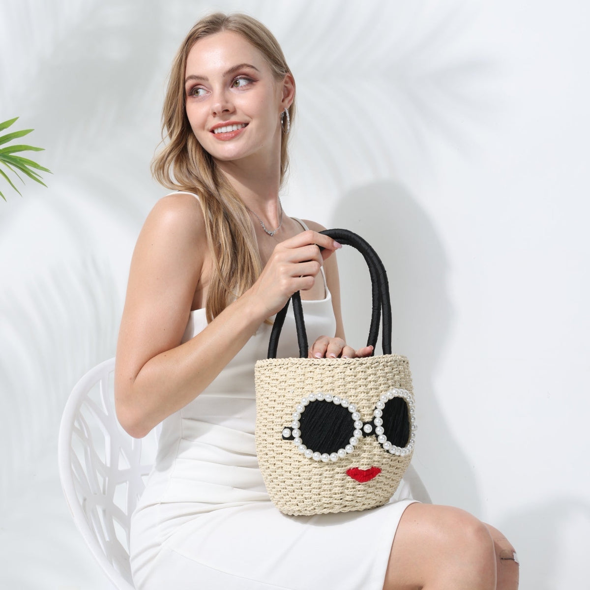 The Diva Tote Bag - Beige product image 5, provided for visual reference and product detail review