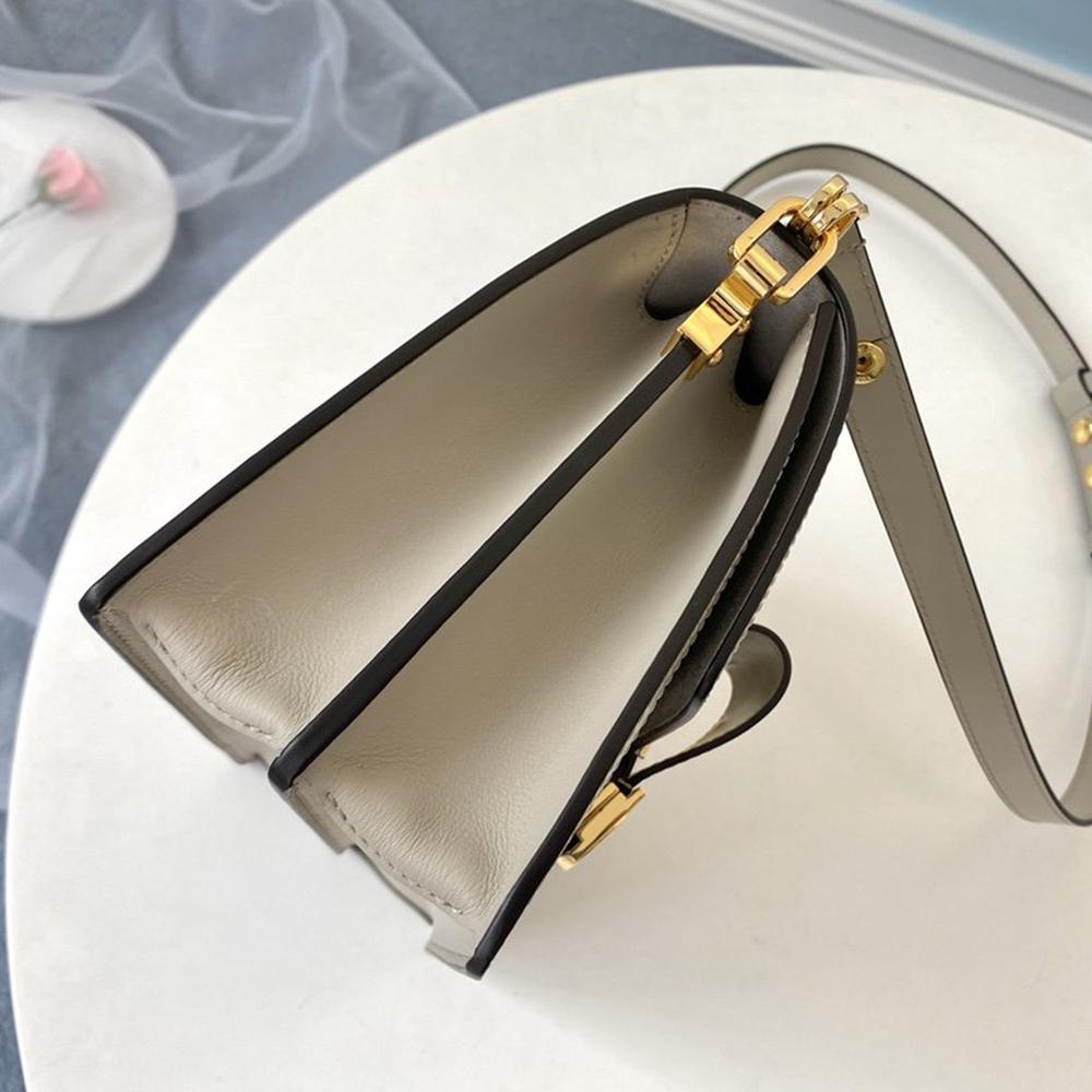 LV Dauphine MM Handbag product image 2, provided for visual reference and product detail review