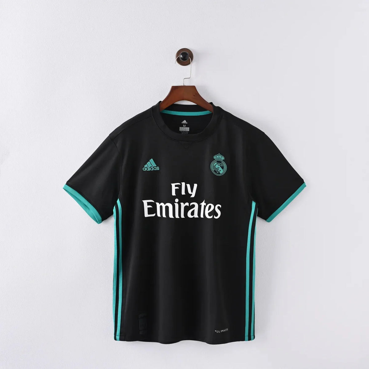 Retro-Real-Madrid-Away-Kit-17/18-Football-Jersey product image 1