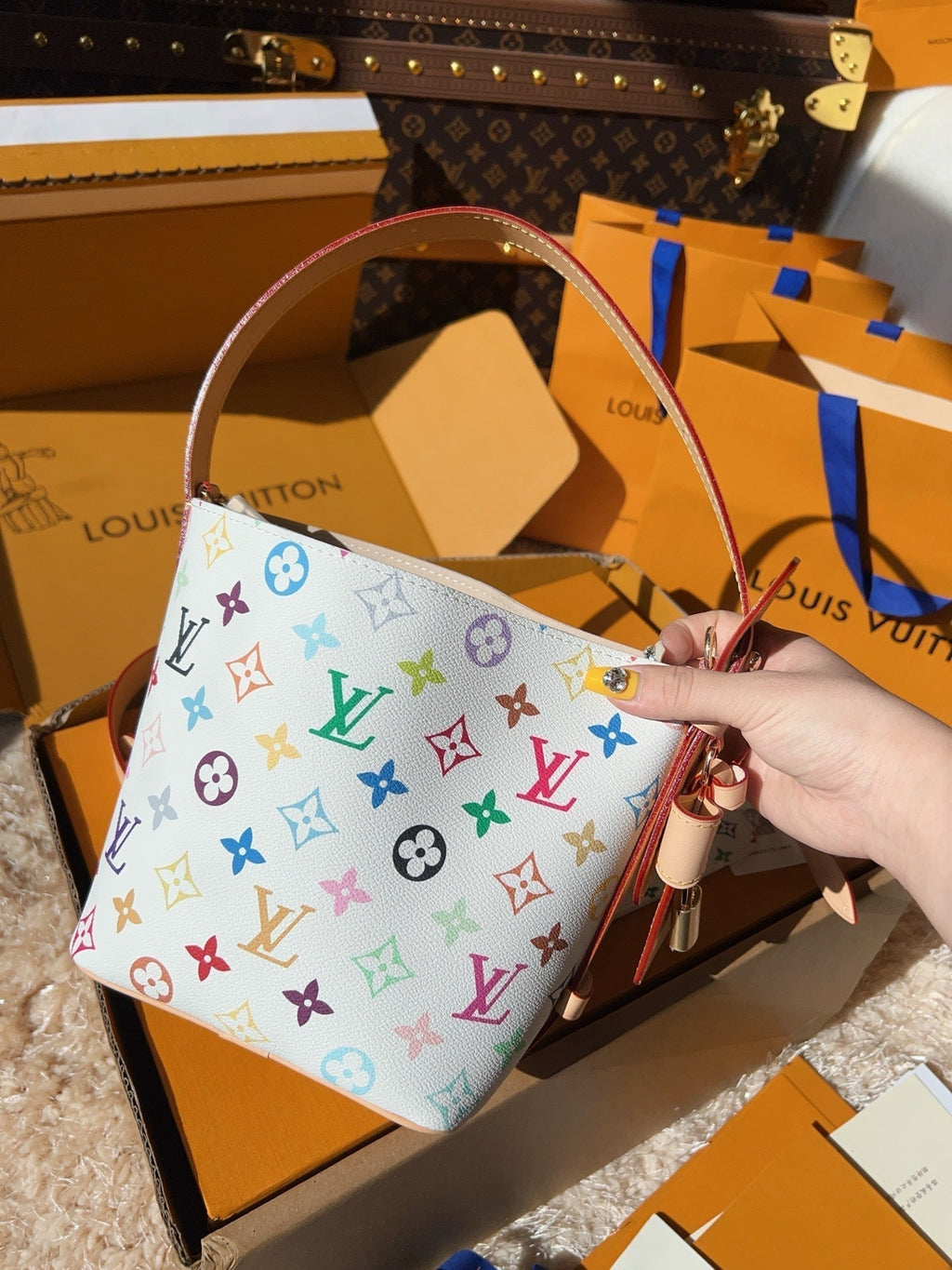 LV Neverfull MM Multicolor Monogram Canvas Tote Handle Bag with Leather Trim and Pouch product image 3, provided for visual