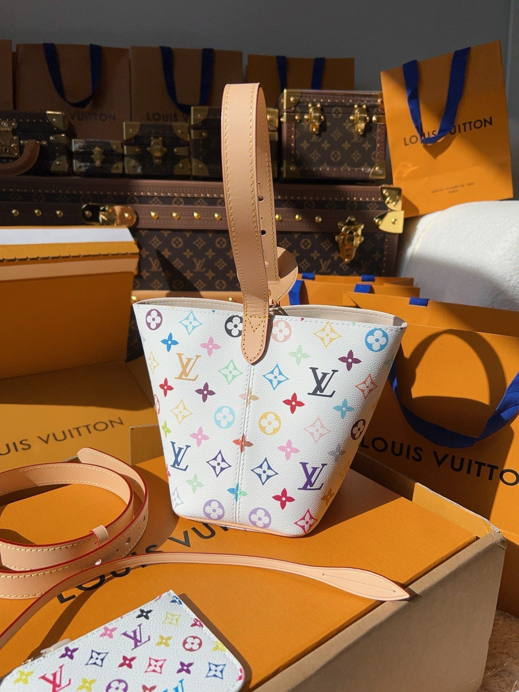 LV Neverfull MM Multicolor Monogram Canvas Tote Handle Bag with Leather Trim and Pouch product image 4, provided for visual