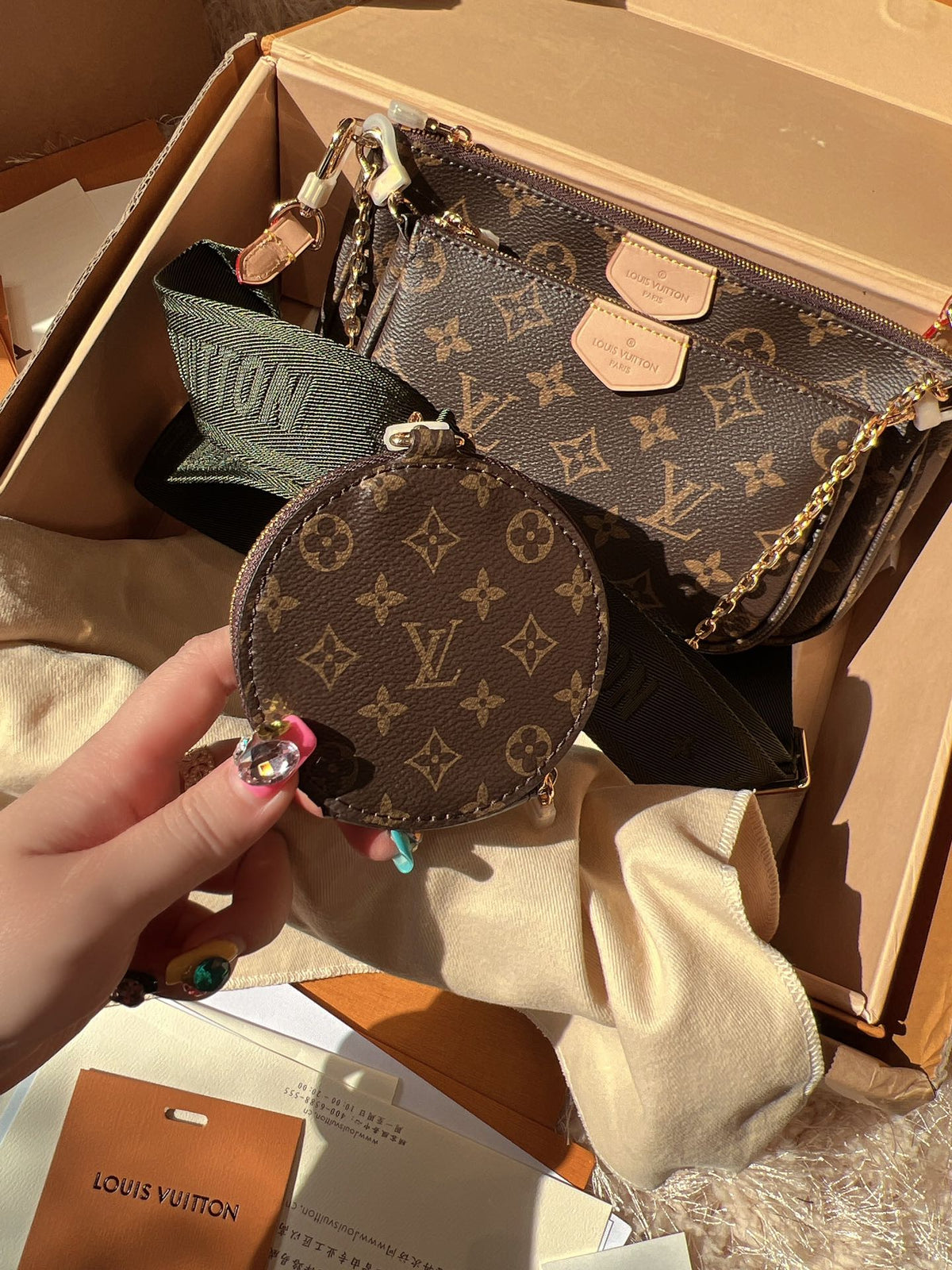 LV Multi Pochette Accessoires Monogram Canvas Crossbody Shoulder Bag with Two Pouches and Round Coin Purse product image 6,
