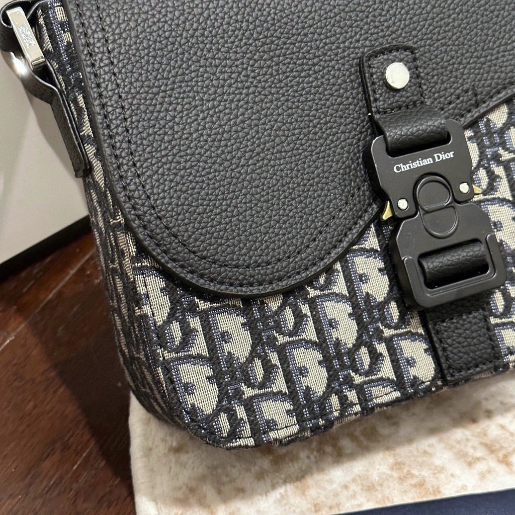 Serenityll 181927 Bags product image 3, provided for visual reference and product detail review