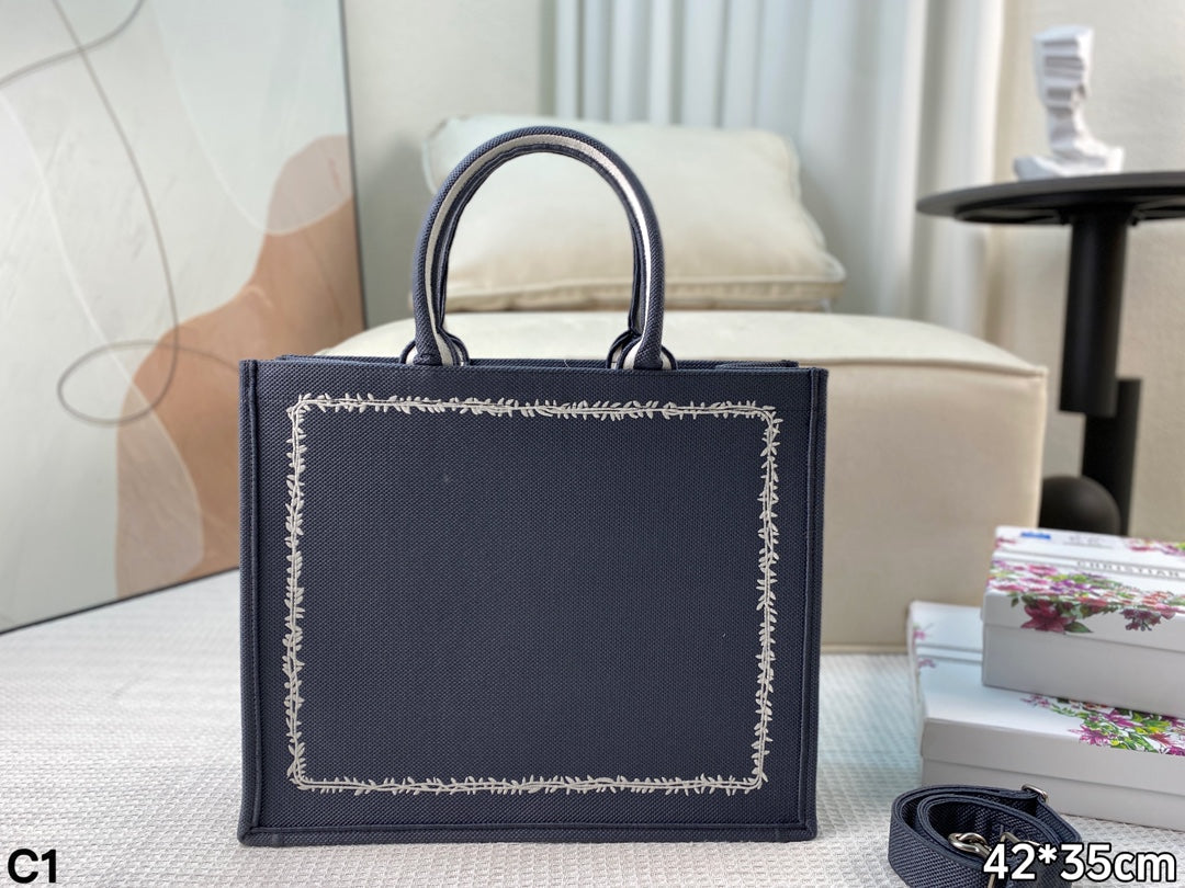Serenityll 181935 Bags product image 5, provided for visual reference and product detail review