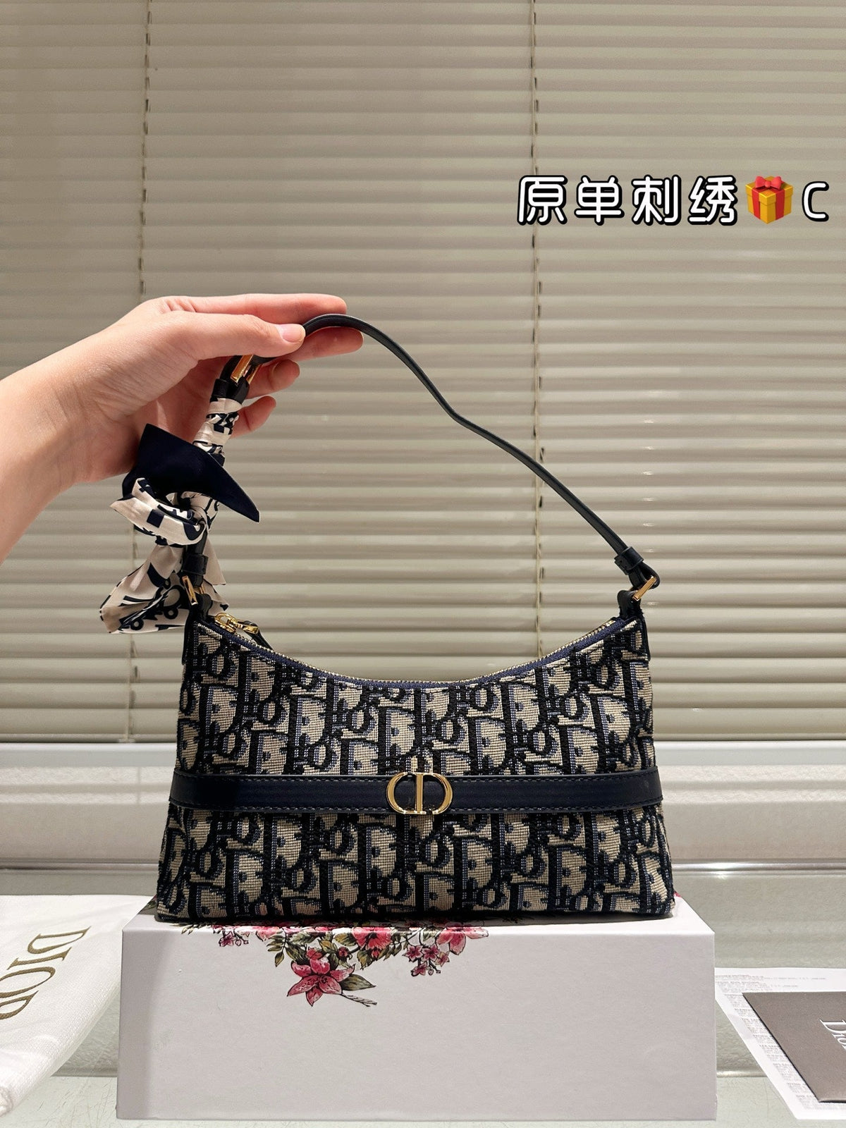 Serenityll 181943 Bags product image 3, provided for visual reference and product detail review