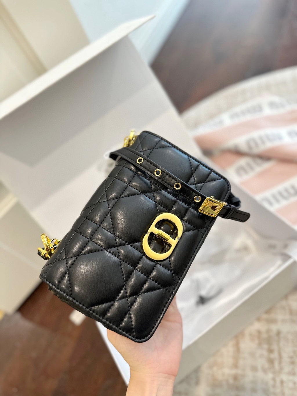 Serenityll 181937 Bags 20cm product image 1, provided for visual reference and product detail review