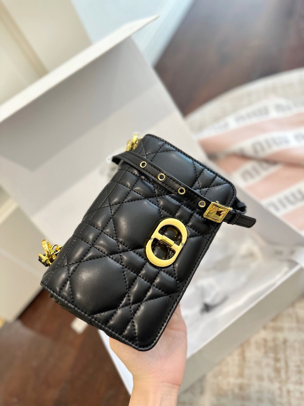 Serenityll 181937 Bags 20cm product image 1, provided for visual reference and product detail review