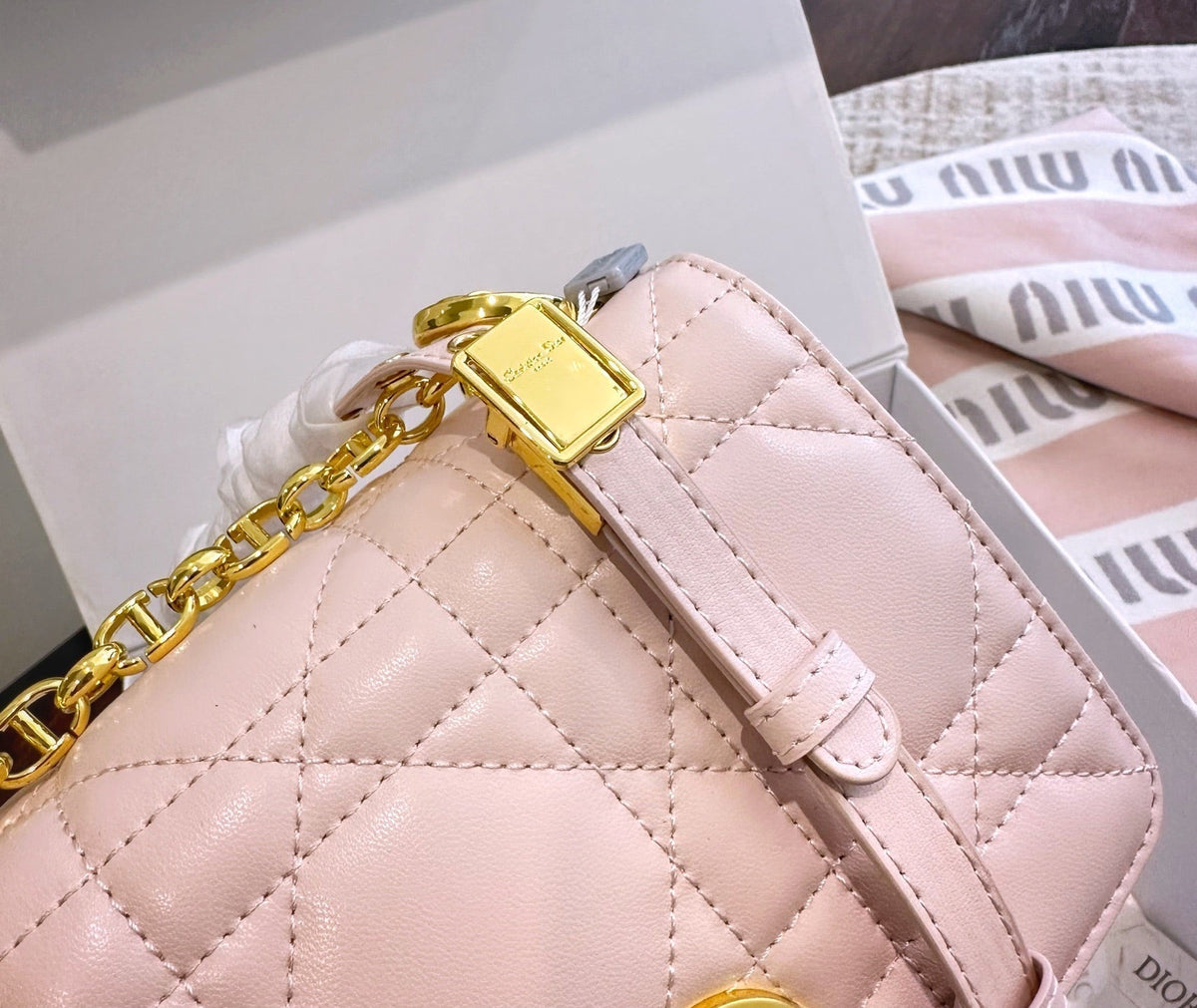 Serenityll 181939 Bags 20cm product image 4, provided for visual reference and product detail review