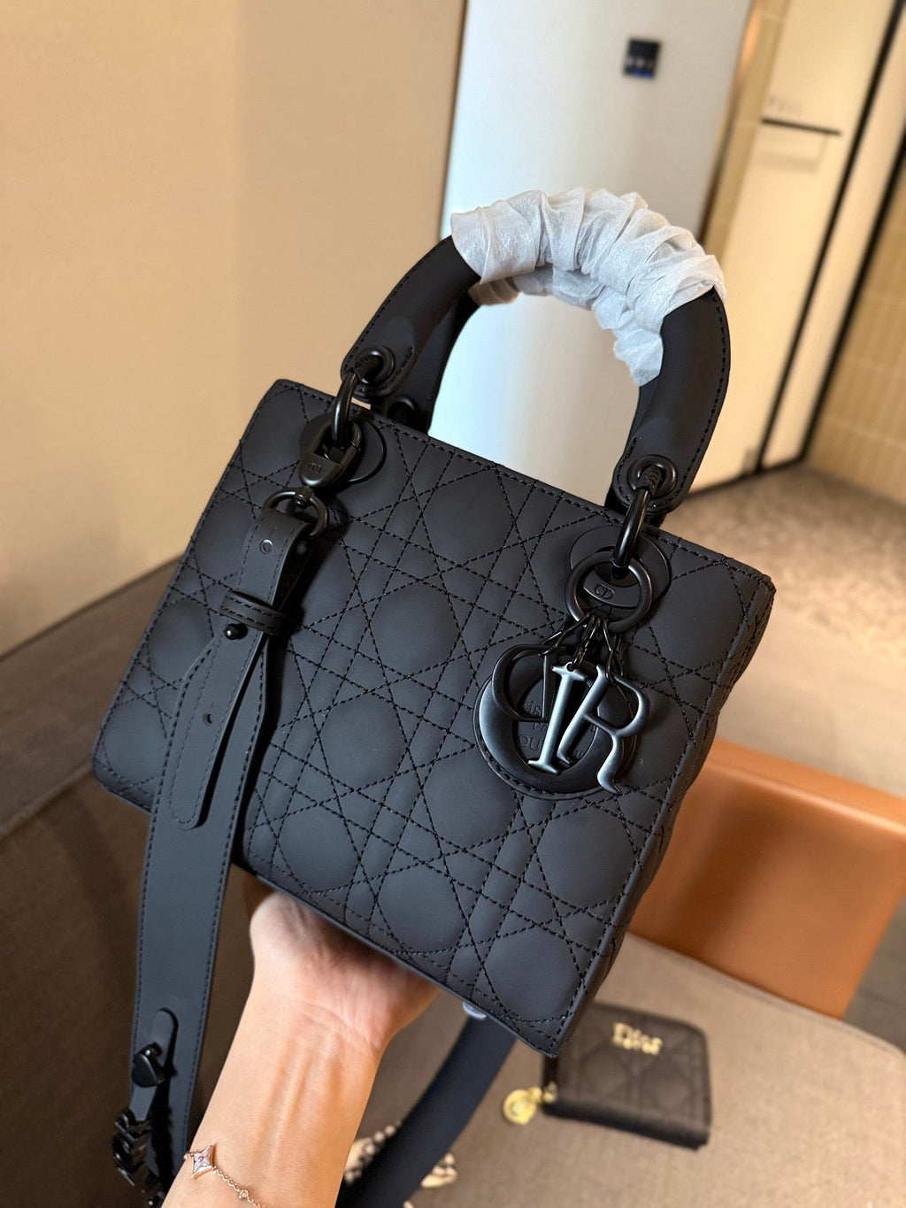 Serenityll 181940 Bags 20cm product image 6, provided for visual reference and product detail review