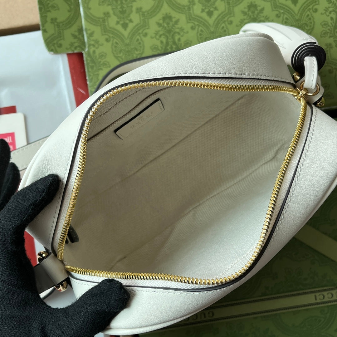 Gucci Blondie Small Shoulder White Leather Bag product image 4, provided for visual reference and product detail review