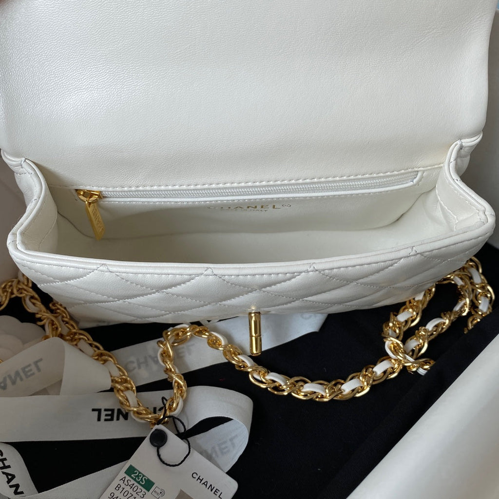 Chanel Flap Bag Gold Top Handle White product image 5, provided for visual reference and product detail review