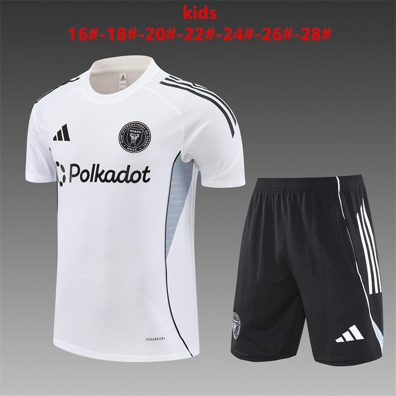 Kids Inter Miami Training Tracksuits 25/26 Football Kit product image 1