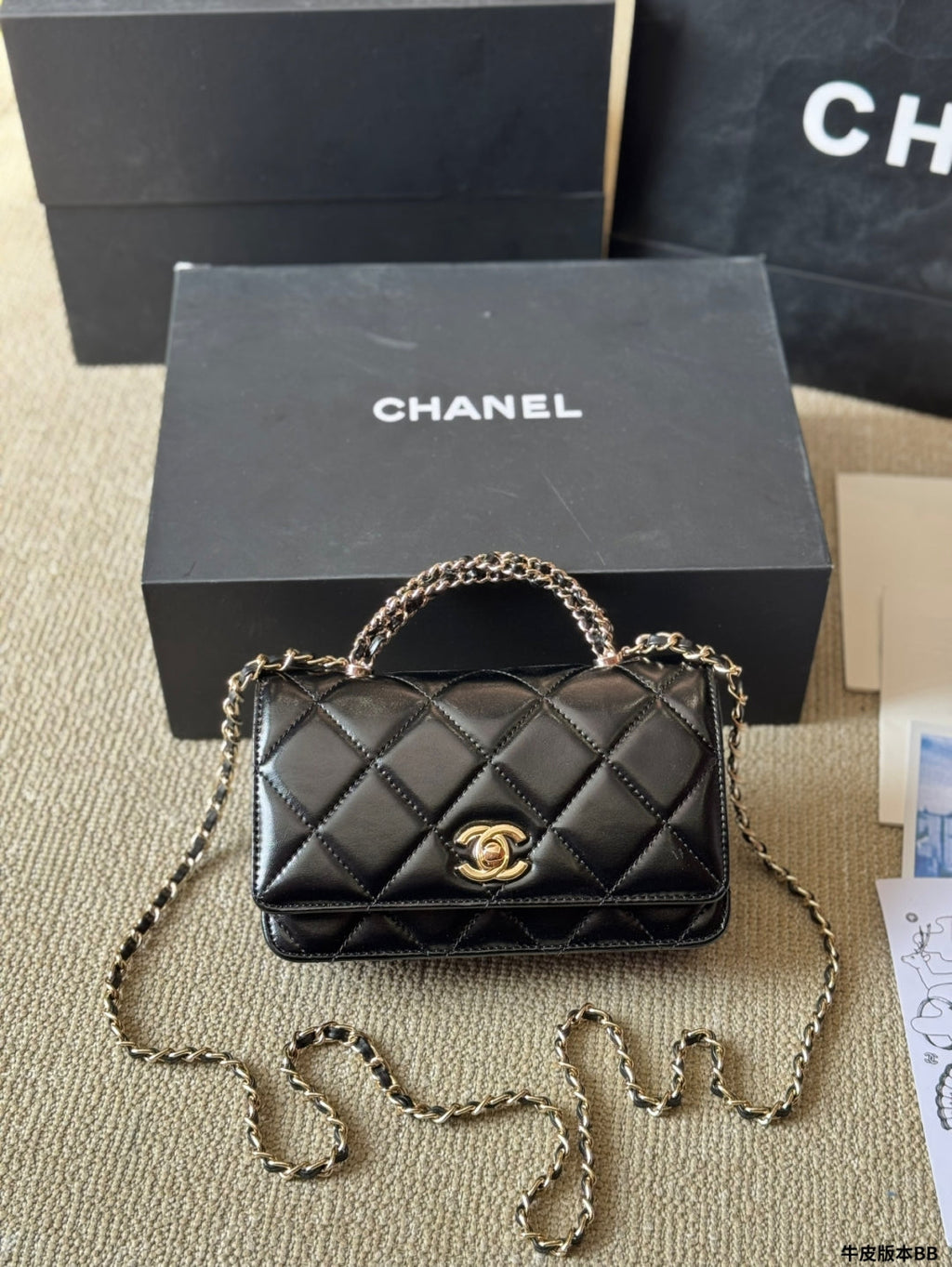Chanel 24B WOC Top Handle in Black Shiny Lambskin GHW product image 2, provided for visual reference and product detail