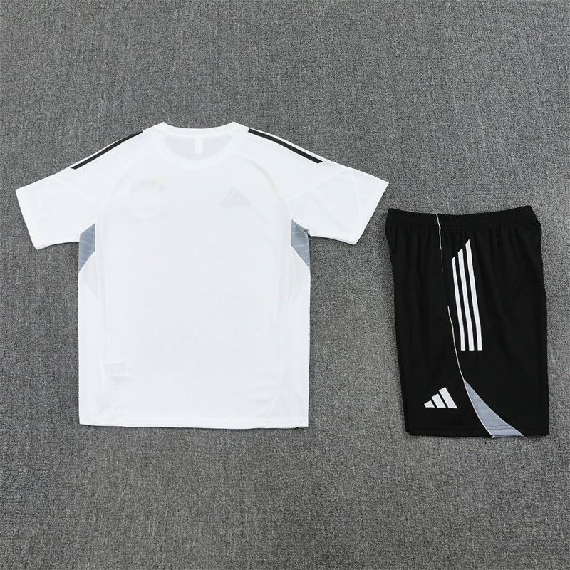 Germany Football Tracksuits 2025-26 Training Soccer Shirt product image 9