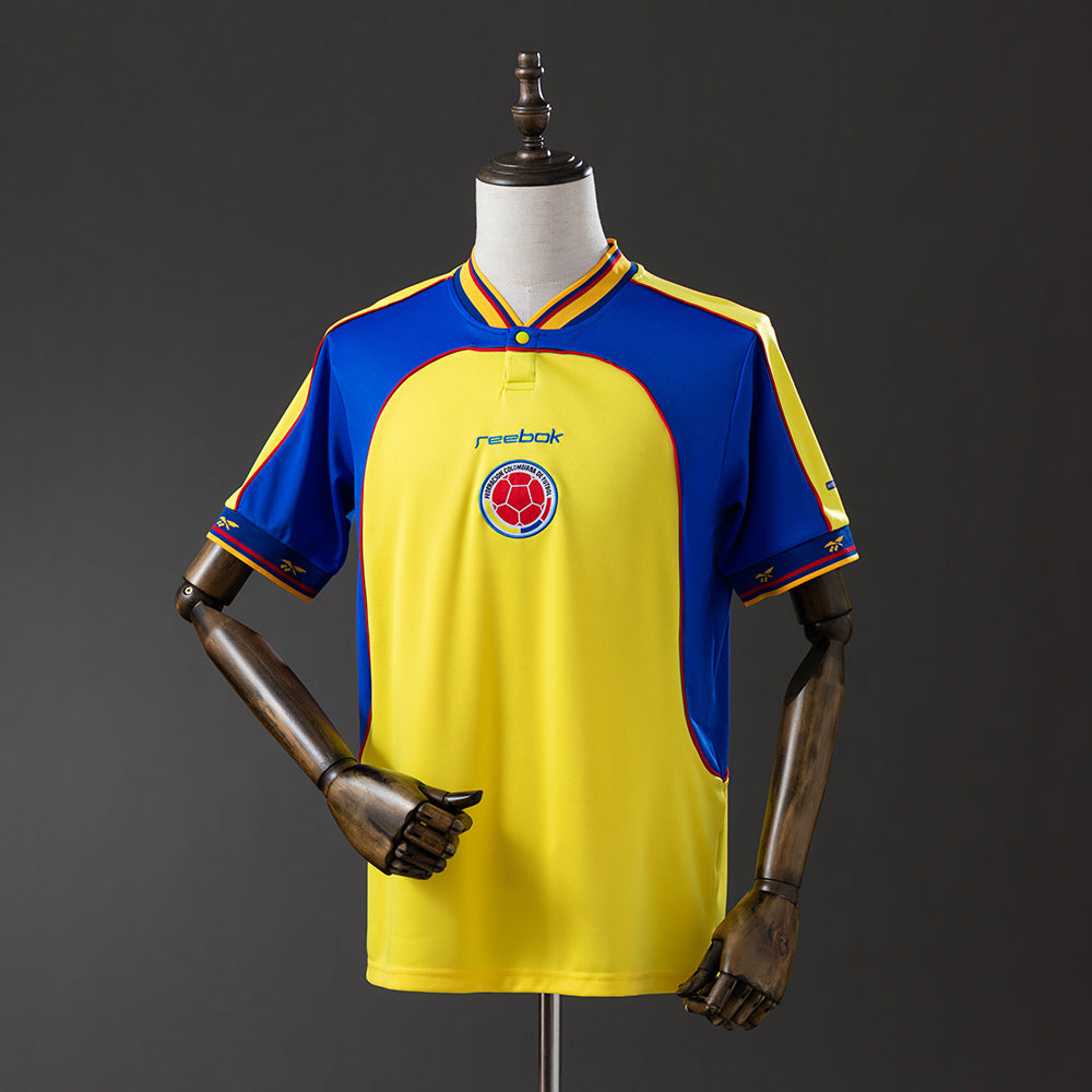 Colombia Jersey 2001-02 Home Retro Football Kit product image 1