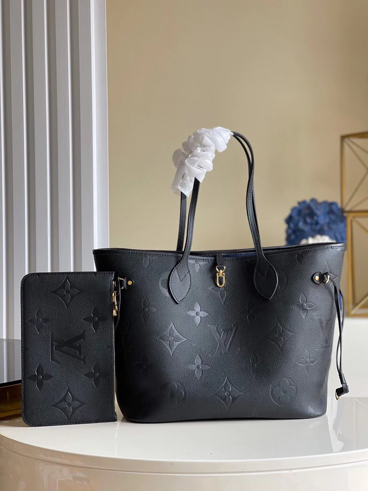 Louis Vuitton Neverfull MM Tote Bag - Black product image 1, provided for visual reference and product detail review