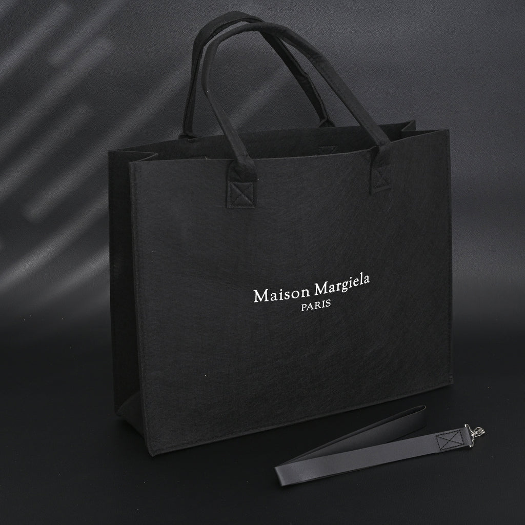 Maison Margiela MM6 Tote Bag – Limited Edition Black Canvas Shopper product image 1, provided for visual reference and