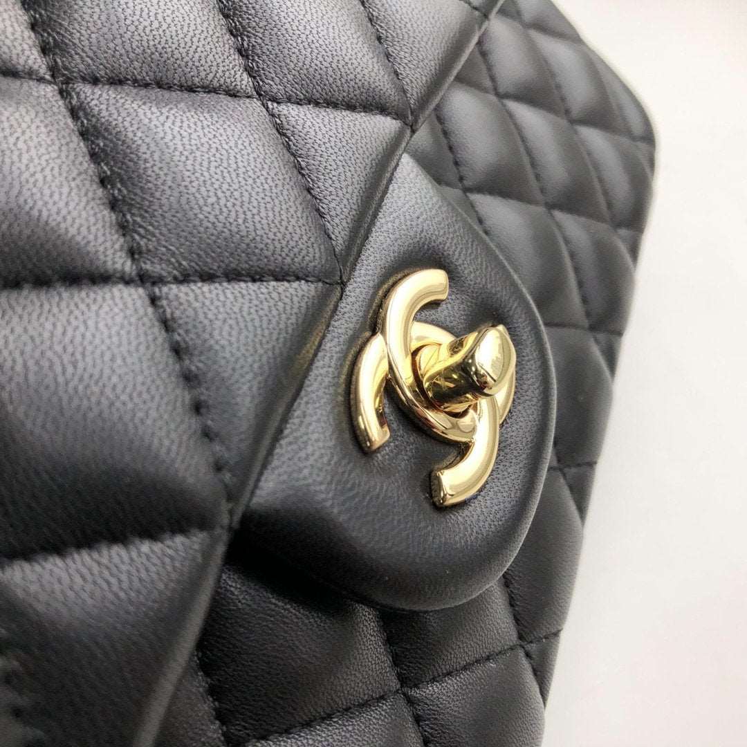 Chanel Classic Flap Bag Black product image 7, provided for visual reference and product detail review