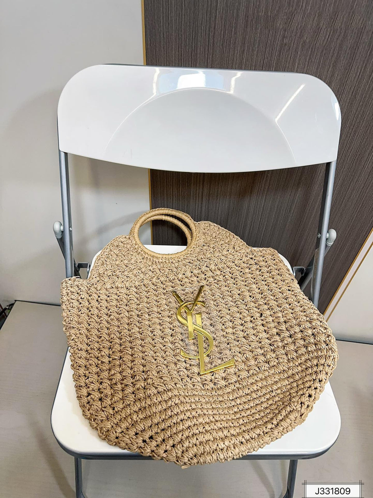 YSL Saint Laurent Summer Raffia Tote Bag product image 11, provided for visual reference and product detail review