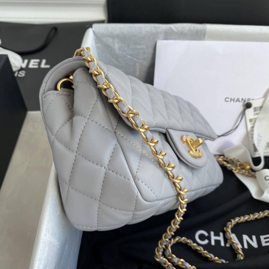 Chanel Pearl Crush Mini Flap Bag Gray product image 4, provided for visual reference and product detail review