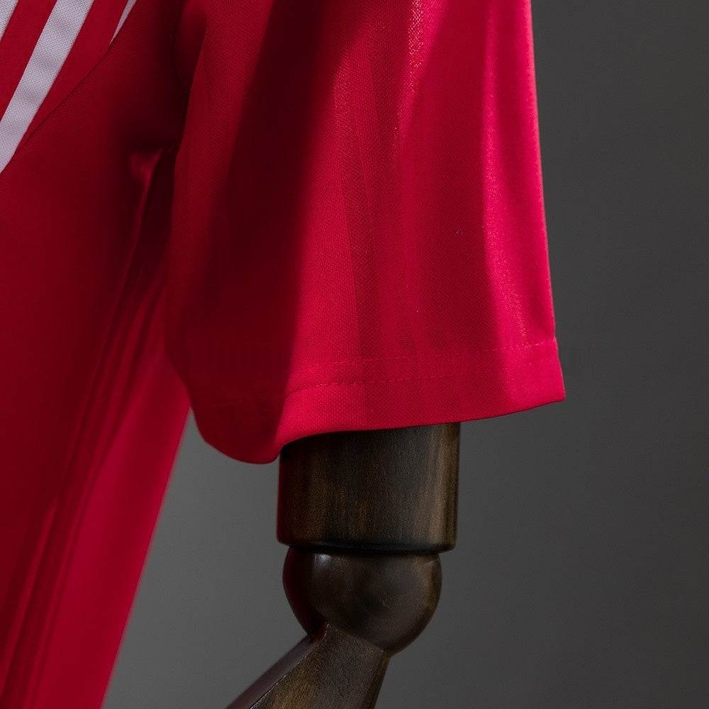 Benfica Jersey 1997-98 Home Retro Football Kit product image 3