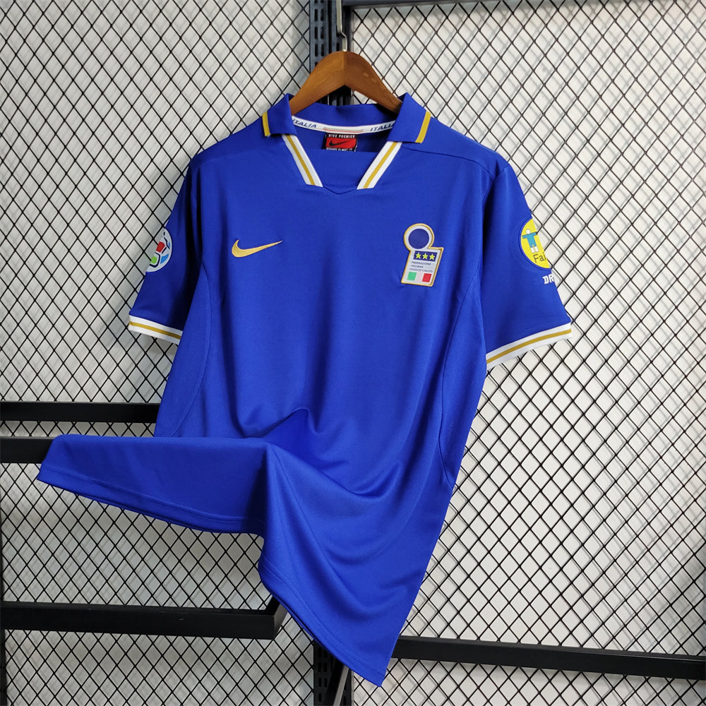 Italy Jersey home Kit 1996 Retro product image 1