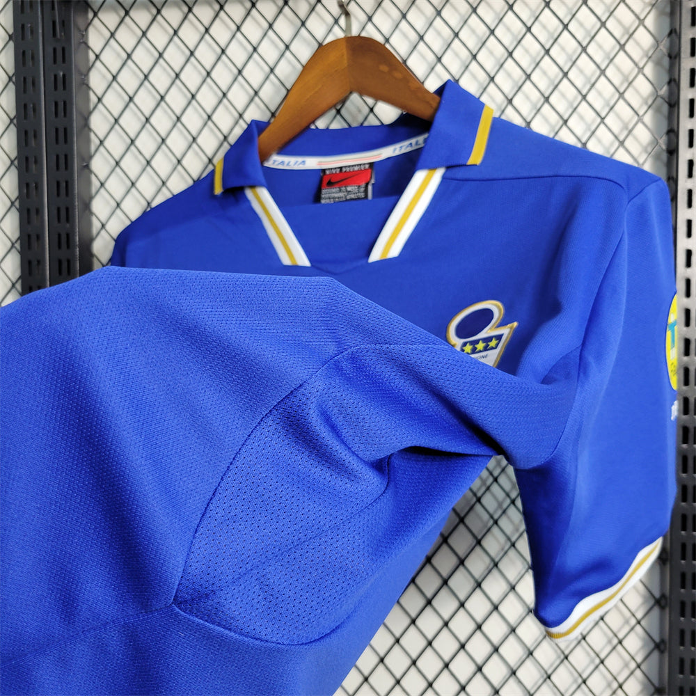 Italy Jersey home Kit 1996 Retro product image 2
