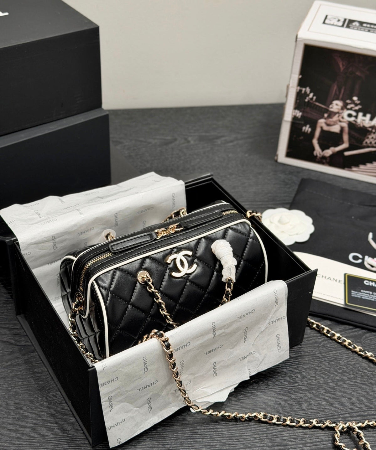 Serenityll 2001113 Chanel Bag 11.5*18.5*11c'M product image 1, provided for visual reference and product detail review