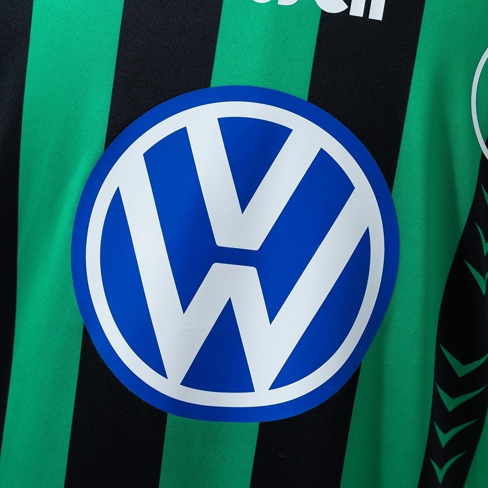 Wolfsburg Away Jersey 1995-1996 Retro Long Sleeves Football product image 6