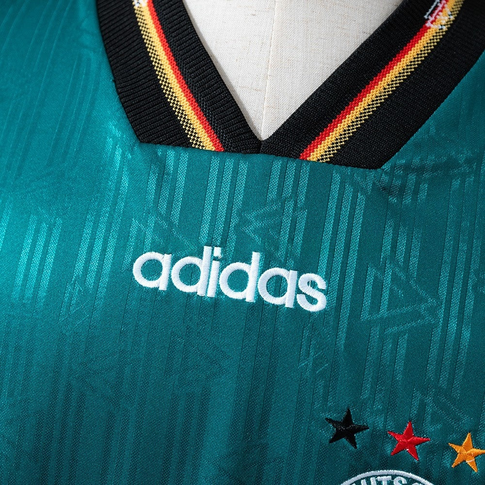 Germany Jersey 1996 Away Retro Football Kit product image 4