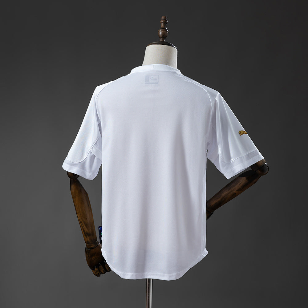 Italy Jersey 2004 Away Retro Football Kit product image 6