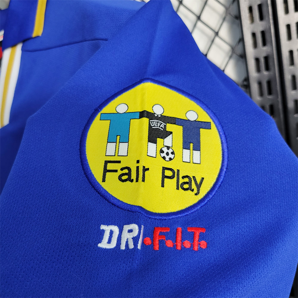 Italy Jersey home Kit 1996 Retro product image 8