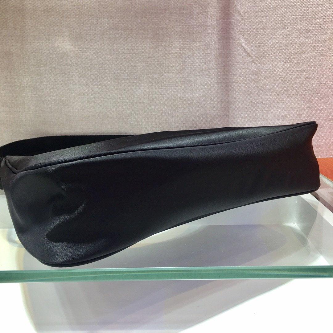 Re-Edition 2000 Nylon Mini Bag product image 6, provided for visual reference and product detail review