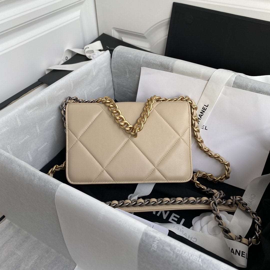 Chanel 19 Wallet On Chain WOC Beige product image 4, provided for visual reference and product detail review