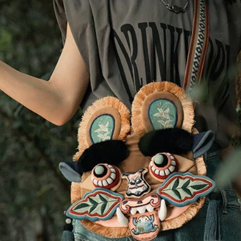 Tiger Head Mini Shoulder Bag product image 3, provided for visual reference and product detail review
