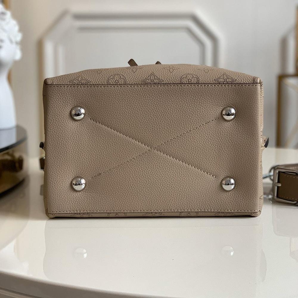 LV Muria Bucket Bag product image 3, provided for visual reference and product detail review