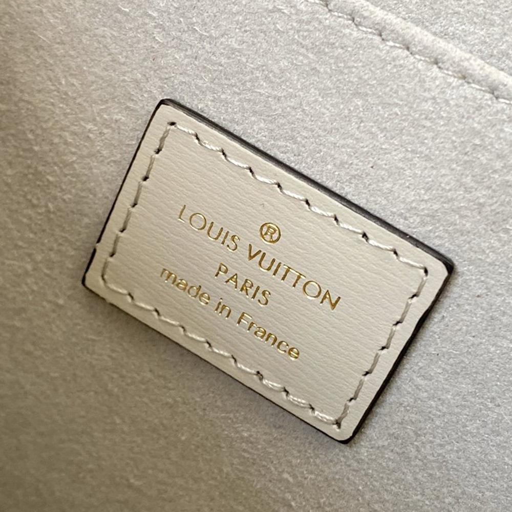 LV Dauphine MM Handbag product image 9, provided for visual reference and product detail review